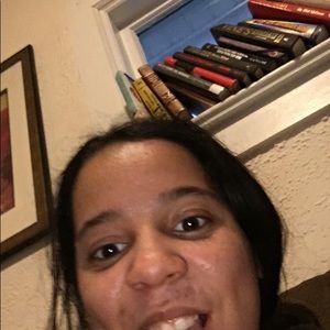 Meet your Posher, Janeesa